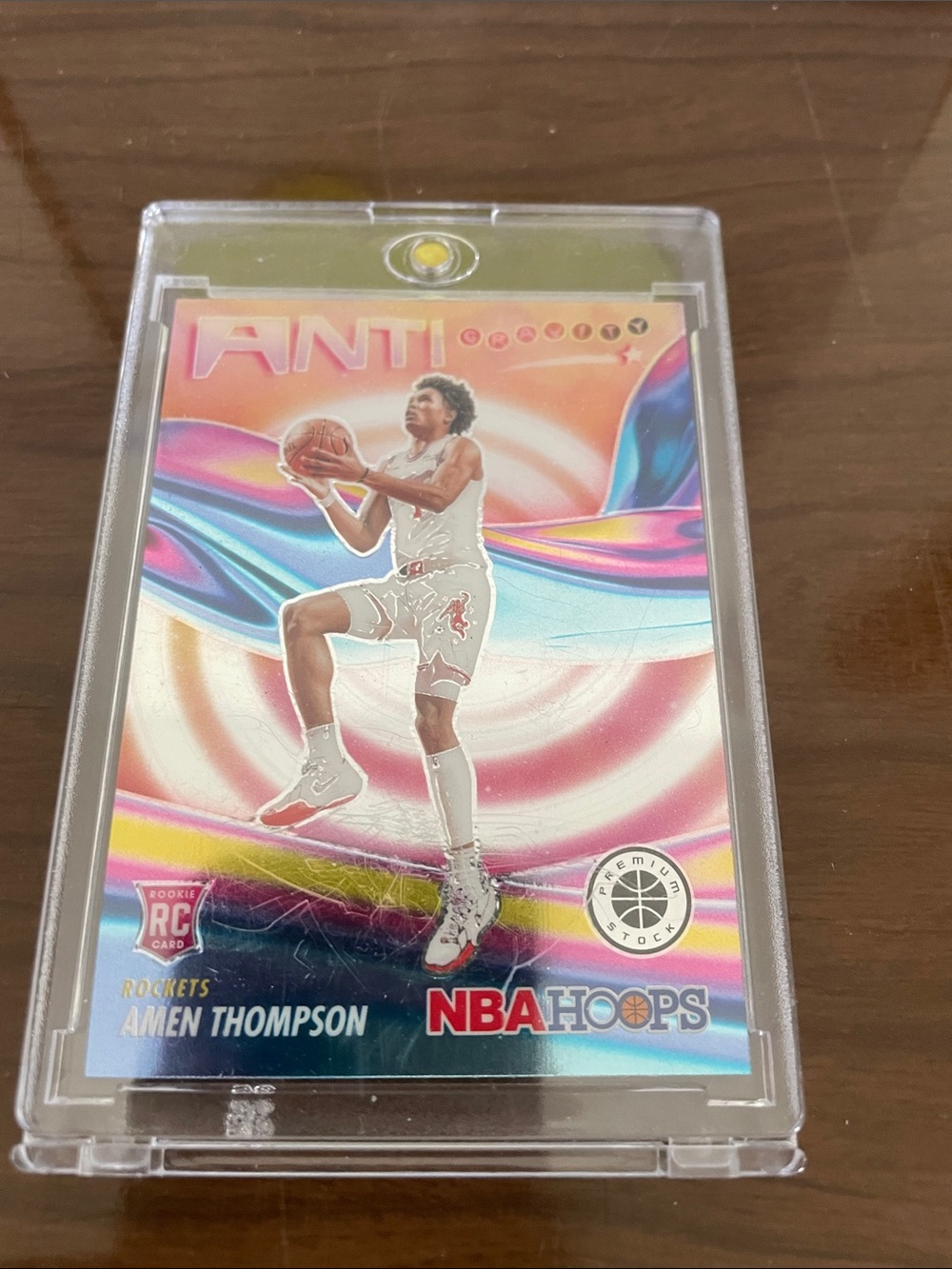 Panini NBA Hoops Amen Thompson Holographic Pink Blue Basketball Card